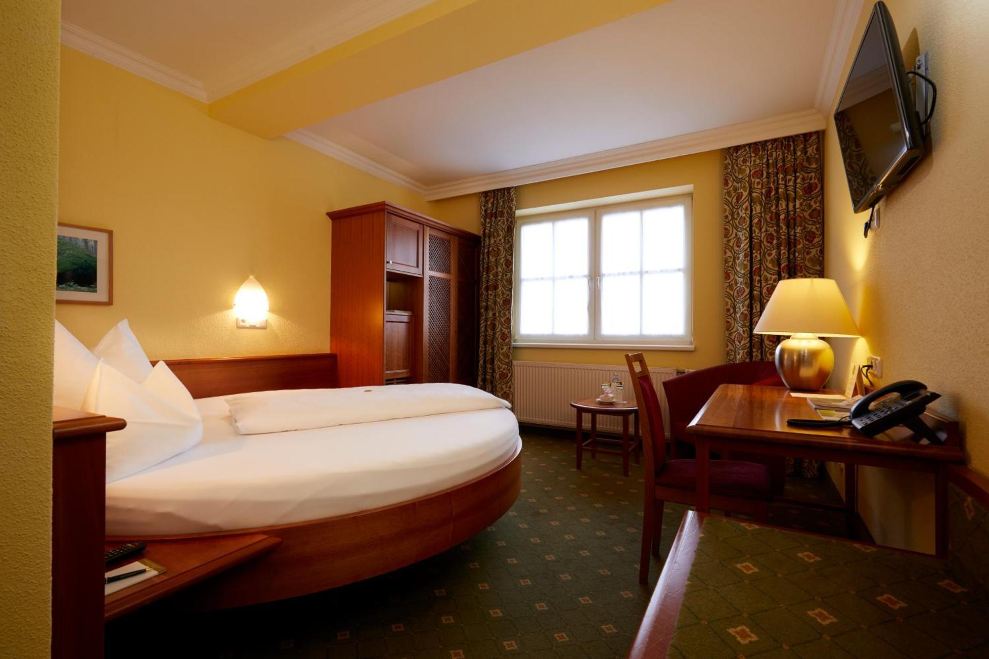 גמונד Hotel & Restaurant Stern חדר תמונה